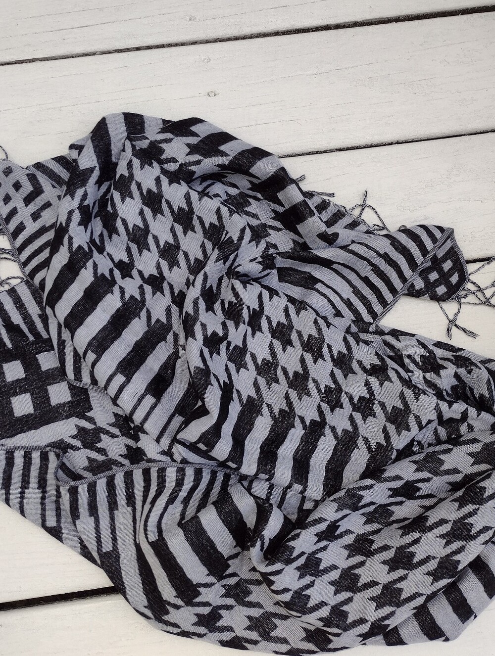 Black & Gray Womens Long Scarf
